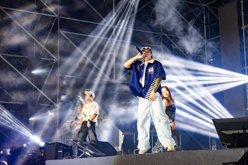 玖壹壹10月4日在南投茶博ㄧ心二夜音浪之夜演唱會壓軸,18日也將在埔里山城演唱會壓軸。(資料照) 玖壹壹10月4日在南投茶博ㄧ心二夜音浪之夜演唱會壓軸,18日也將在埔里山城演唱會壓軸。(資料照)