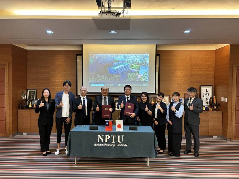 鹿兒島情報高校與屏東大學簽約交流MOU，屏東縣政府及鹿兒島縣廳見證與會。（圖由屏東縣政府提供）