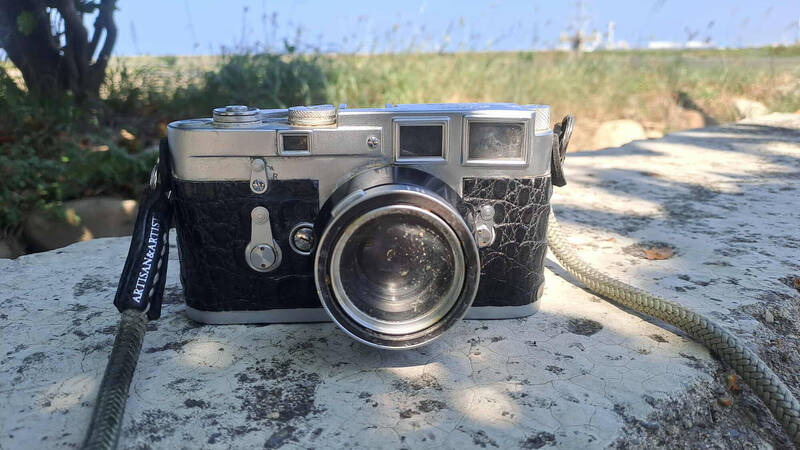 彰化淨灘發現珍稀寶貝 古董「徠卡M3」從廢物堆中救回