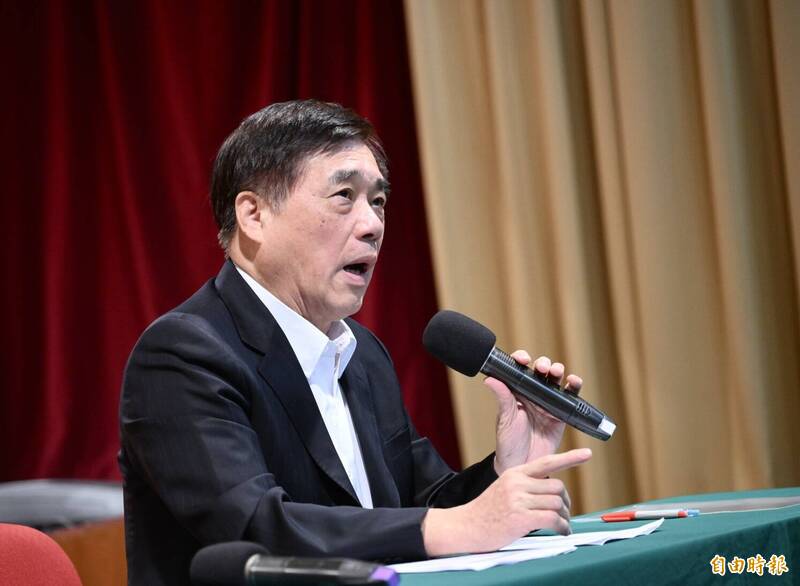 國民黨主席候選人郝龍斌今天宣布兩岸政見。（記者羅沛德攝）