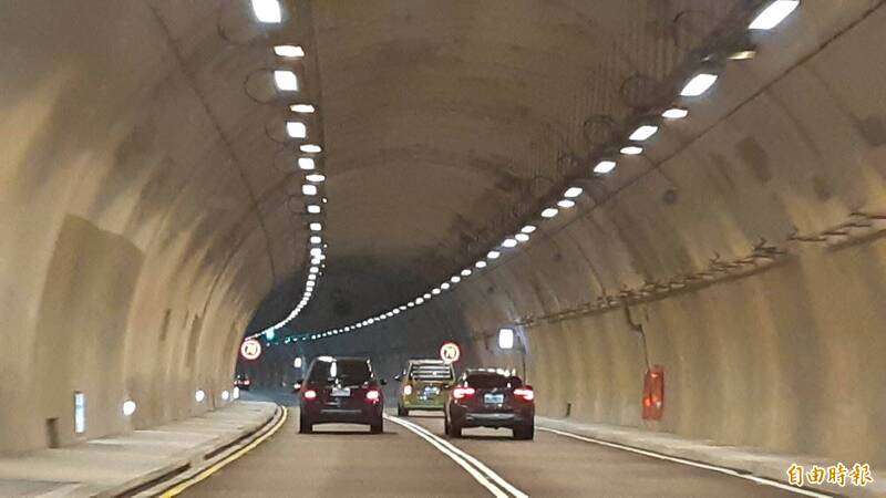 南迴公路草埔森永隧道 明上午11點半起雙向封閉4小時