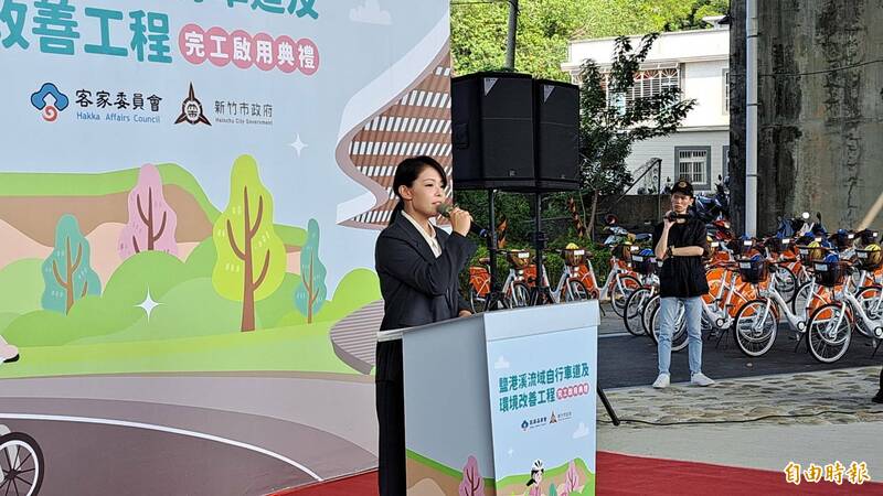 涉貪「停職市長」高虹安出席市府官方活動，欲凸顯其仍具實質決策權與影響力，陽明交大法律學者林志潔批高虹安的行為荒謬至極，敗壞市民對公僕的信任。（記者洪美秀攝）