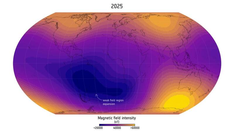 卫星观测地球磁场最弱的「南大西洋异常区」2025年范围。(图取自ESA官网) 卫星观测地球磁场最弱的「南大西洋异常区」2025年范围。(图取自ESA官网)