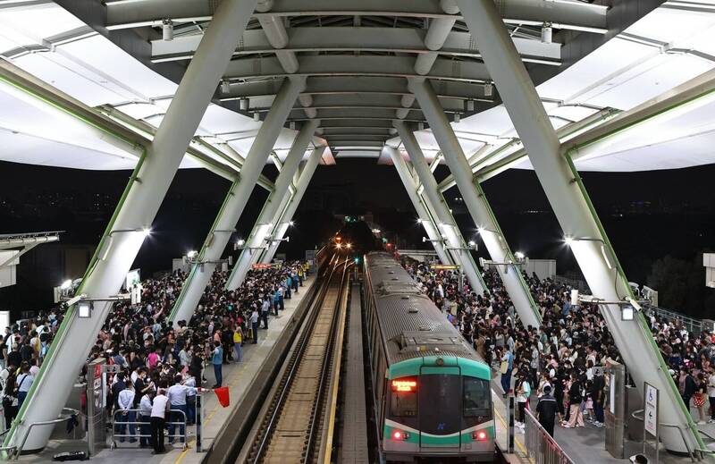 BLACKPINK二訪高雄 高捷「兩配套」接待歌迷