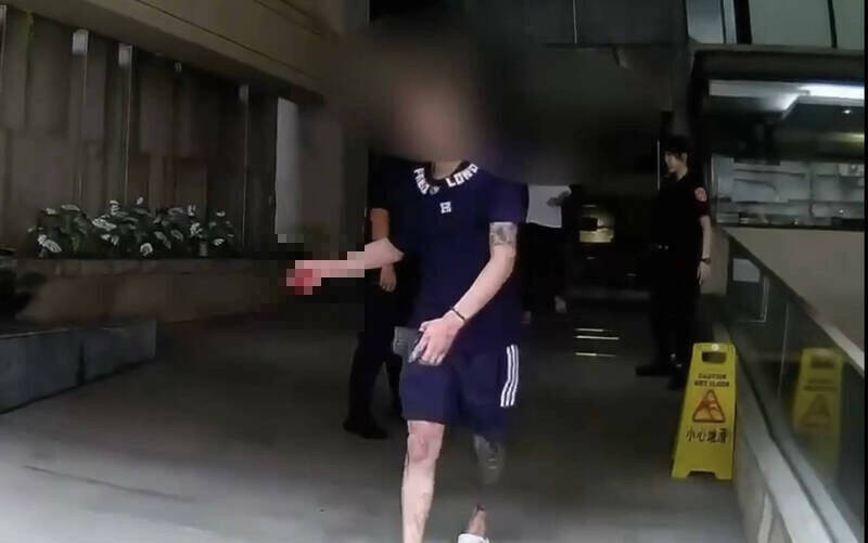 妳愛我還是他？高雄男疑爭風吃醋遭正牌男友砍死