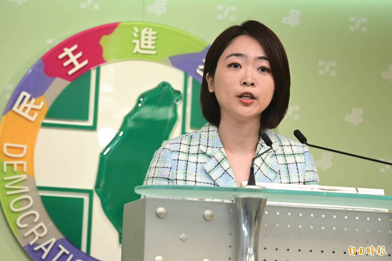 民眾黨工收中資參選遭重判！ 民進黨轟黃國昌：轉移焦點臭不可聞