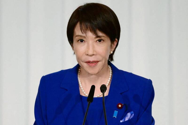 日本靖国神社秋季例行大祭今天开始,消息人士透露,自民党总裁(党主席)高市早苗顾虑对外交的影响,无意亲自参拜靖国神社;日本首相石破茂今天则是供奉供品。(美联社资料照) 日本靖国神社秋季例行大祭今天开始,消息人士透露,自民党总裁(党主席)高市早苗顾虑对外交的影响,无意亲自参拜靖国神社;日本首相石破茂今天则是供奉供品。(美联社资料照)