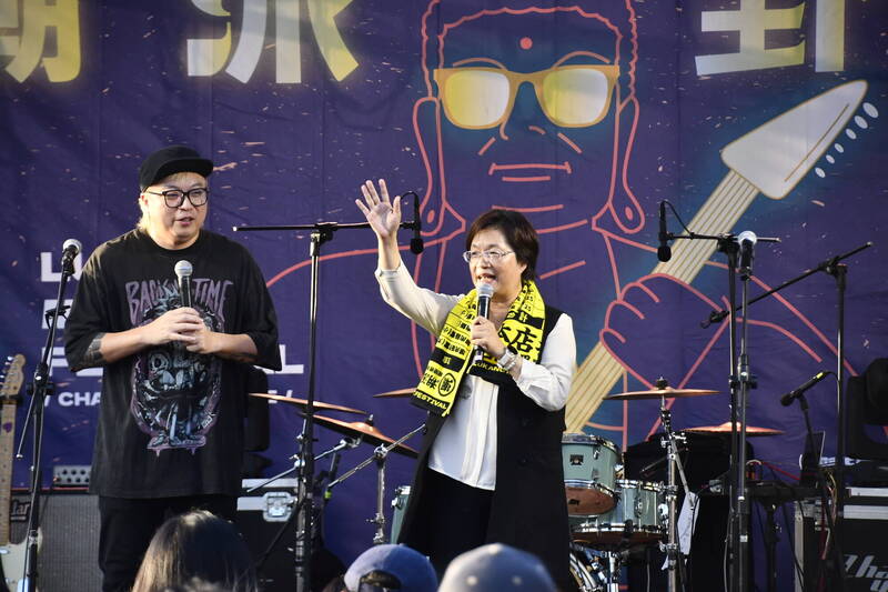 彰化縣長王惠美恭喜「鄭主席」：大家一起努力