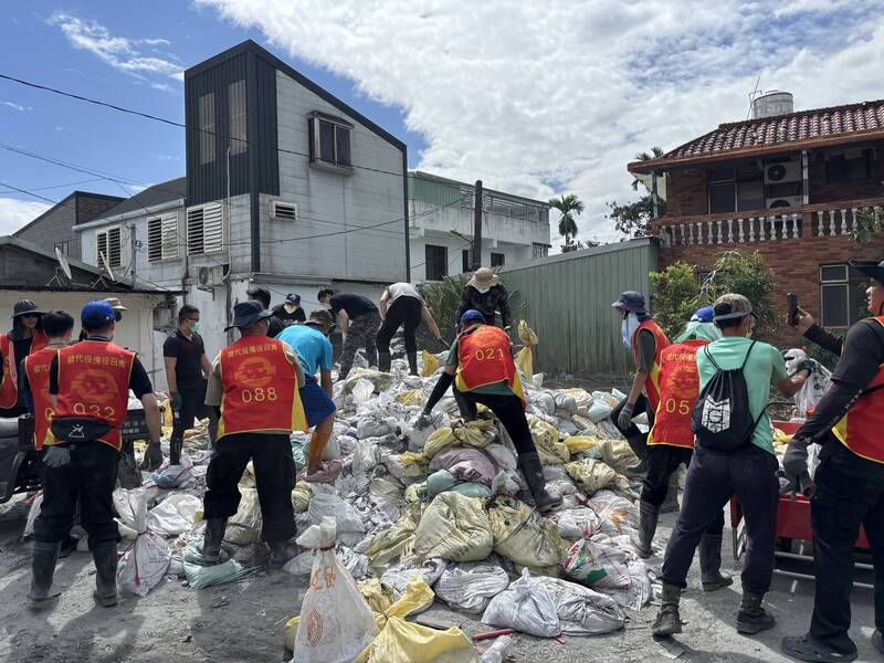 談花蓮救災召集替代備役 他點出縣府多項疏失