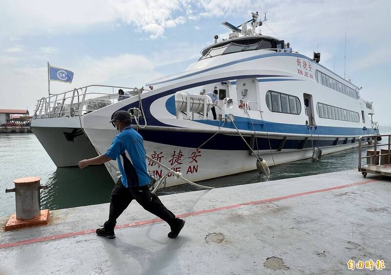共伴效應「風神」助威 小三通金廈、金泉航線10/21上午續停航