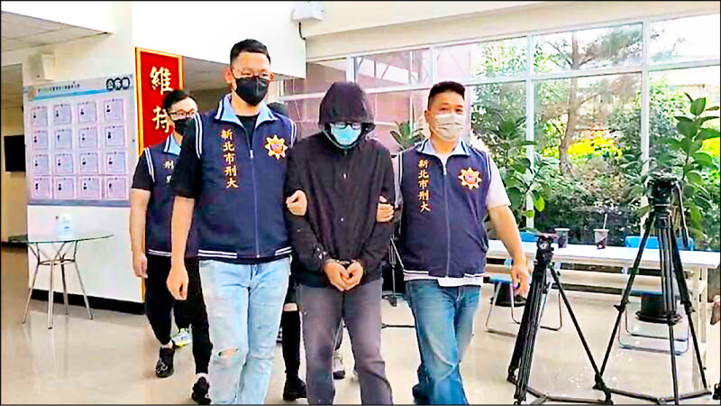 「台版柬埔寨」詐騙集團凌虐致死3人，最高法院維持原判，首腦「藍道」杜承哲（中）等3人無期徒刑、王昱傑26年確定。（資料照）