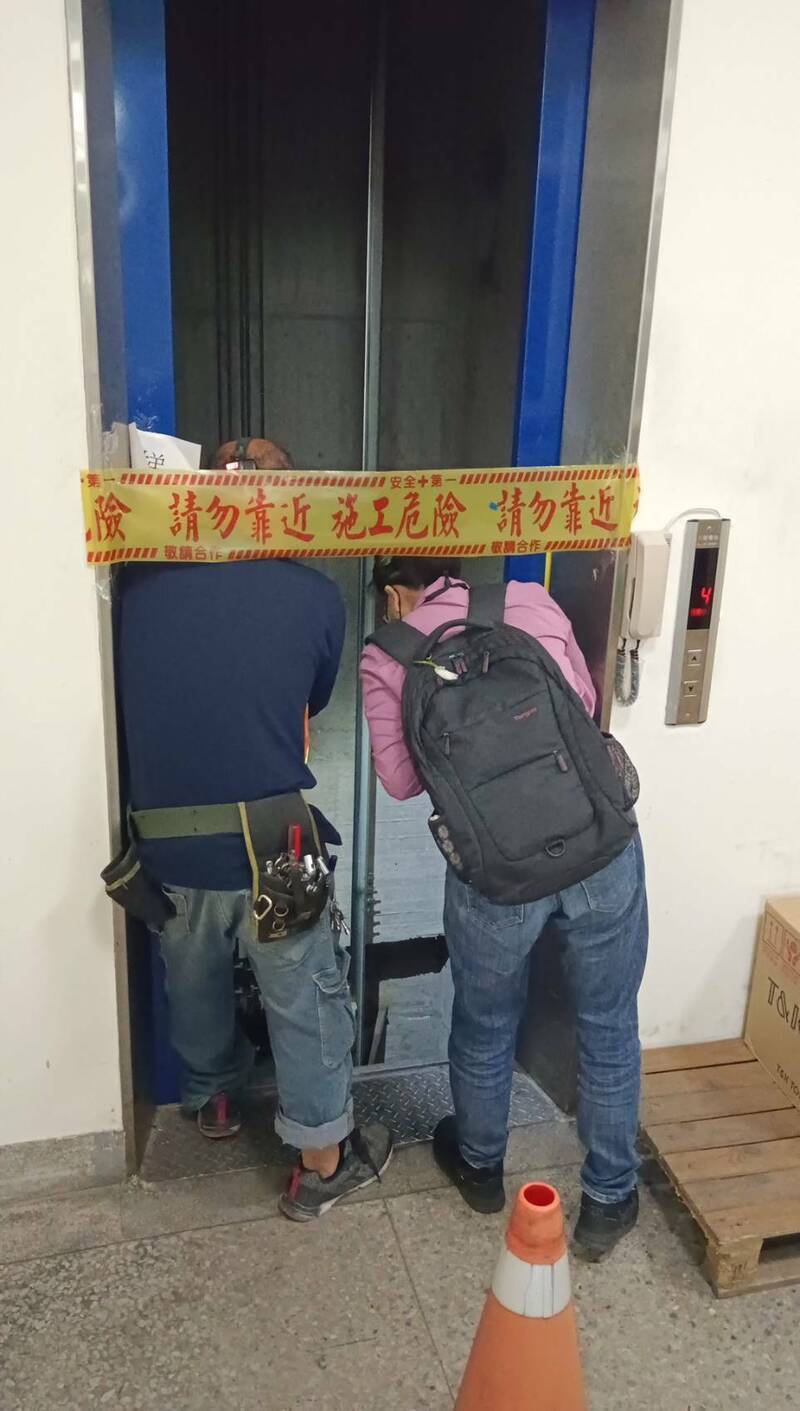 都发局查出太平印刷厂肇祸电梯是违规增建,遭勒令停用。(都发局提供) 都发局查出太平印刷厂肇祸电梯是违规增建,遭勒令停用。(都发局提供)