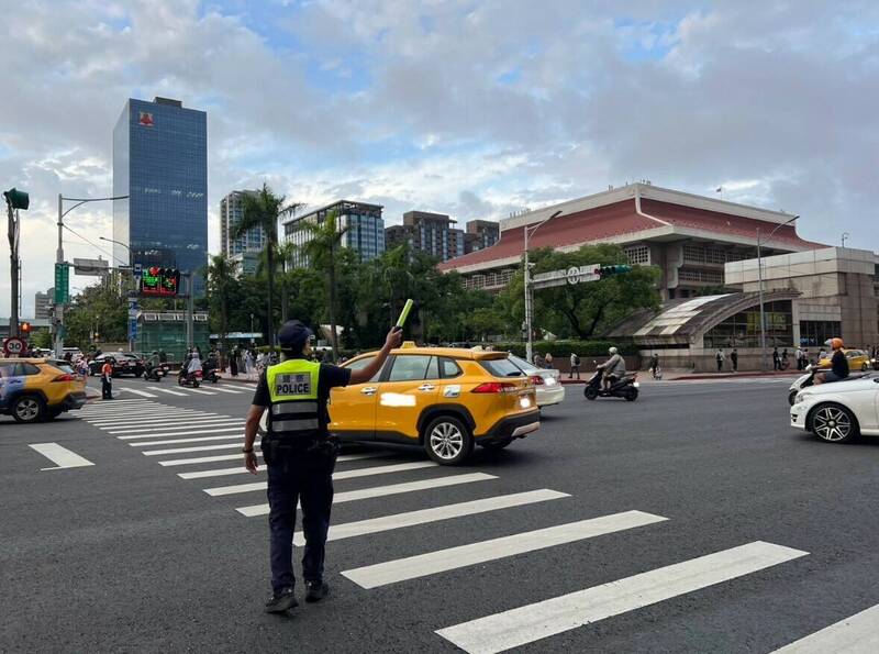 因應光復節連假 警政署公布國道疏導管制措施