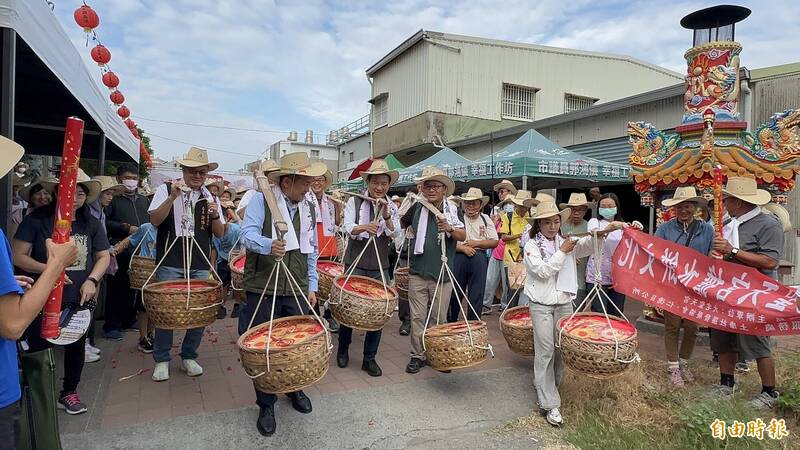 傳承200年擔餅文化  台南仁德土庫400人體驗古禮