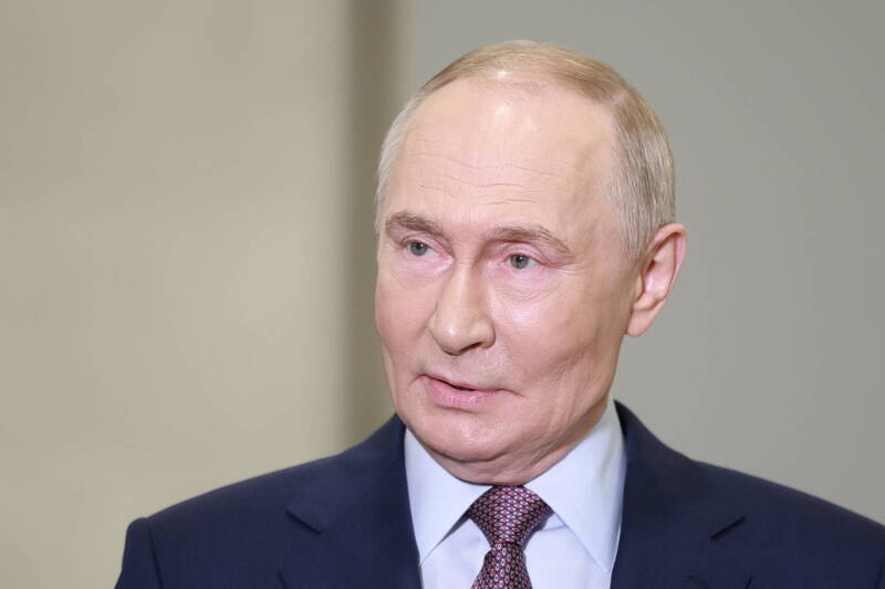 俄罗斯总统普廷称,美国的制裁是「不友好之举」,可能导致全球油价飙升。(欧新社) 俄罗斯总统普廷称,美国的制裁是「不友好之举」,可能导致全球油价飙升。(欧新社)