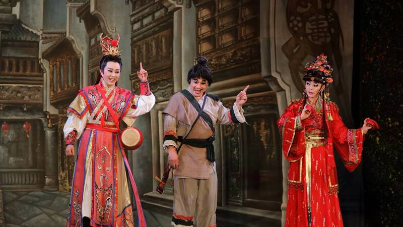 來桃園看明華園！25日桃園慈護宮《三抄府》 29日大園五福宮《賣藝王家》