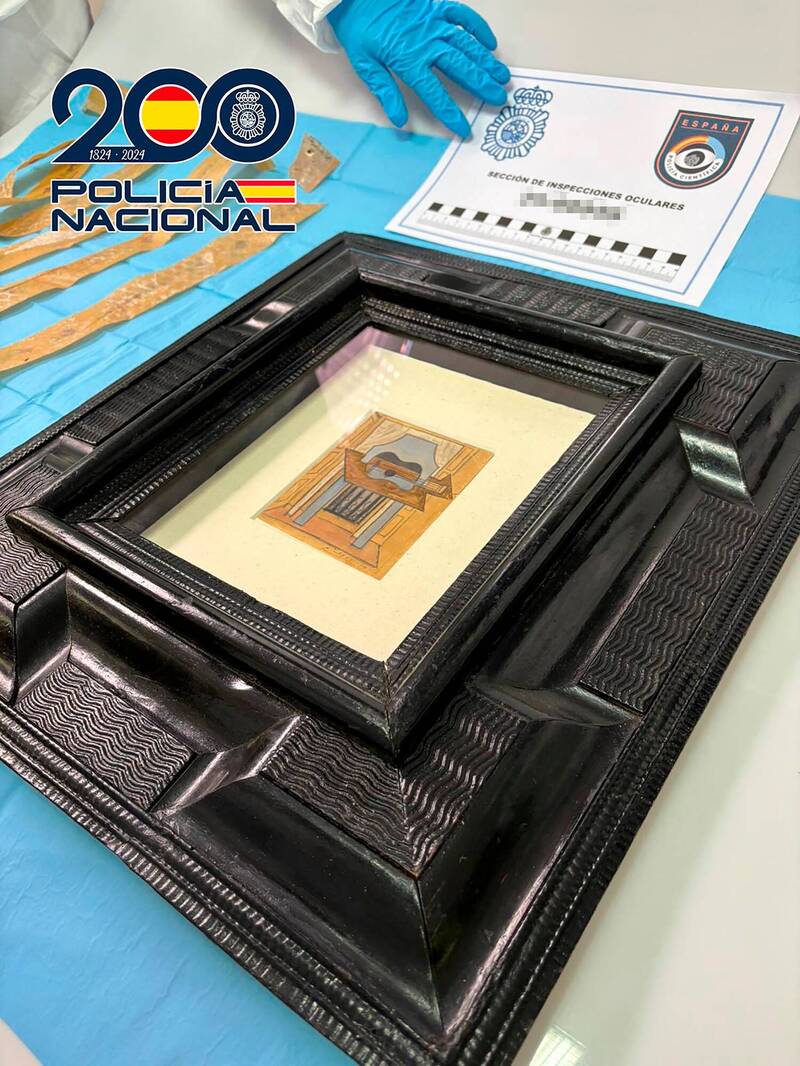 西班牙警方成功寻回毕卡索的画作「吉他静物」。(法新社) 西班牙警方成功寻回毕卡索的画作「吉他静物」。(法新社)