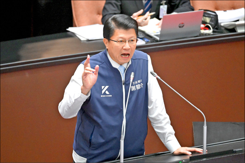 國民黨台南市長初選開打 陳以信對謝龍介