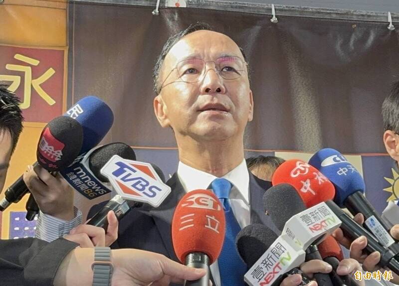 鄭麗文公布4副主席挨酸「老藍男」 朱立倫:每一位都予以祝福