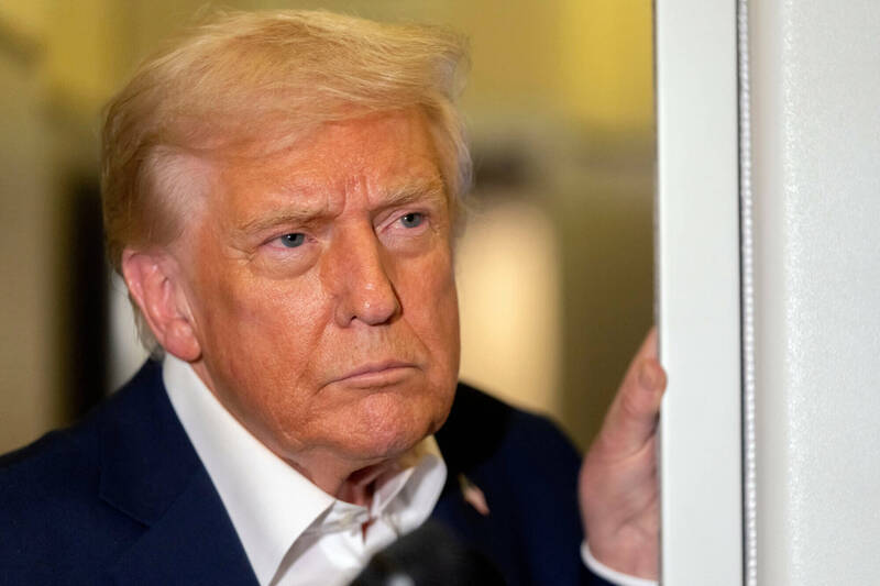 川普亲自参与美国海军组建「黄金舰队」计划。(美联社) 川普亲自参与美国海军组建「黄金舰队」计划。(美联社)