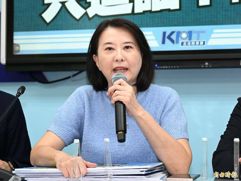 王鴻薇質疑鈔票改版稱都在推電子支付 網轟:紙鈔防偽本來就要更新