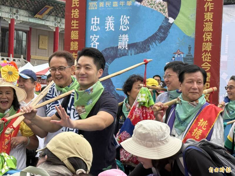 台北客家義民嘉年華挑擔踩街 主祭替花蓮災區祈福 - 生活 - 自由時報電子報