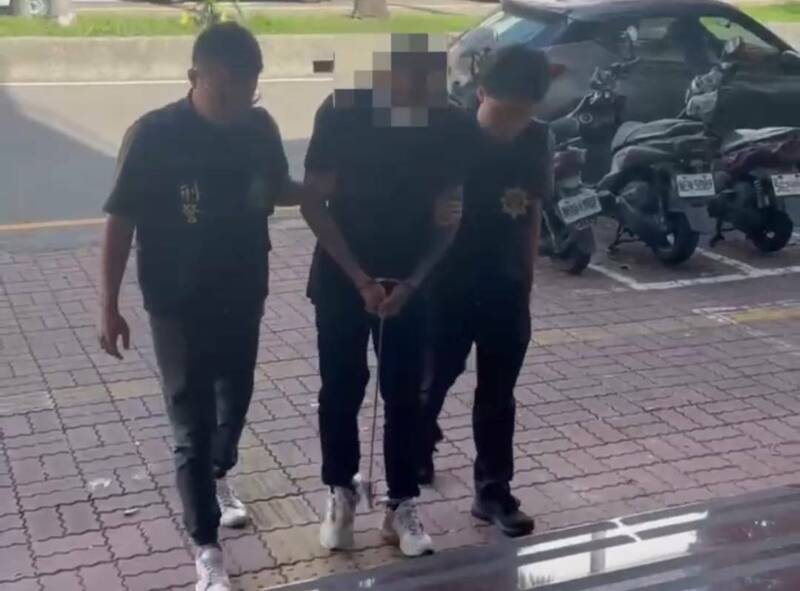 基隆地院近日审结，认定林男触犯非法持有非制式手枪及杀人未遂罪，判处有期徒刑12年。（屏东警分局提供）