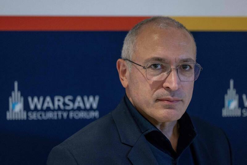 俄罗斯前首富霍多科夫斯基(Mikhail Khodorkovsky)被普廷关了10年,后来流亡海外。(法新社资料照) 俄罗斯前首富霍多科夫斯基(Mikhail Khodorkovsky)被普廷关了10年,后来流亡海外。(法新社资料照)
