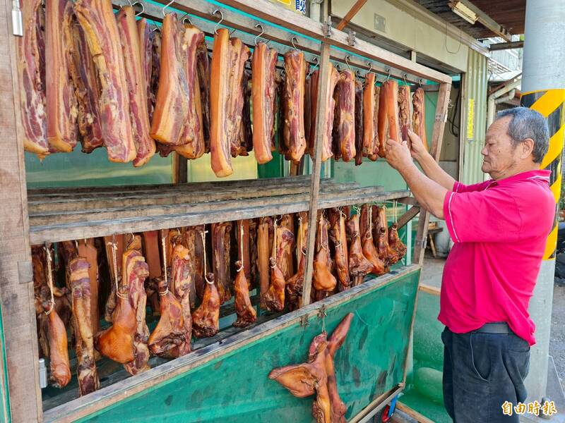 防堵非洲豬瘟持續禁宰 年銷上萬斤台南二空川味臘肉延後醃製