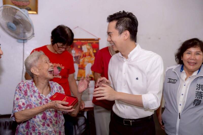 竹北普發2萬名長者重陽禮金 每人3千