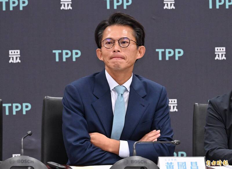 黃國昌跳針要求道歉 鏡週刊:呈現真相、臭不可聞,何須潑糞!