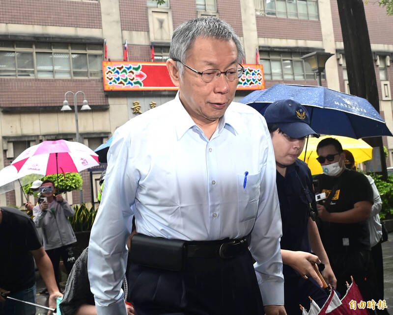 張景森要柯文哲把「狗仔頭」關在家!黃國昌:為了柯先讓他三拳