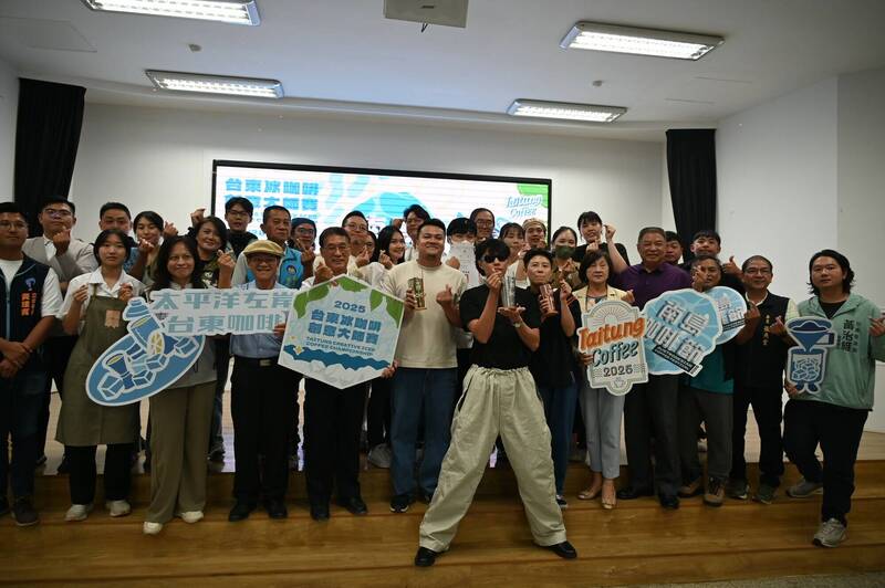 台東冰咖啡創意大師賽 王溢錞連霸奪金