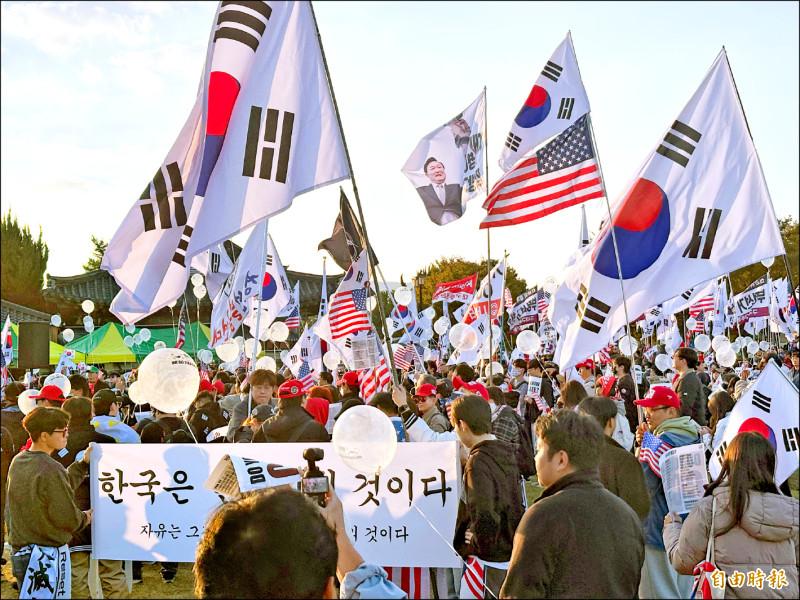 習近平將出席APEC 慶州群眾抗議