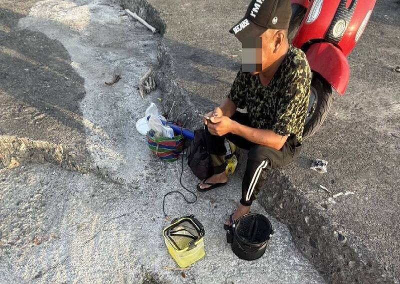 屏东男子被报案疑落海失踪，实际上是回家再来。（民众提供）