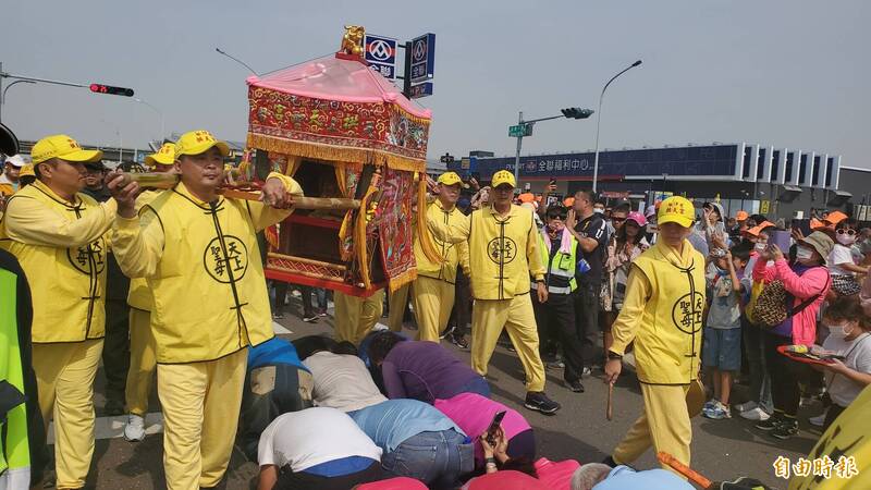 白沙屯媽祖12/5起高雄遶境3天 商圈推「平安券」拚經濟