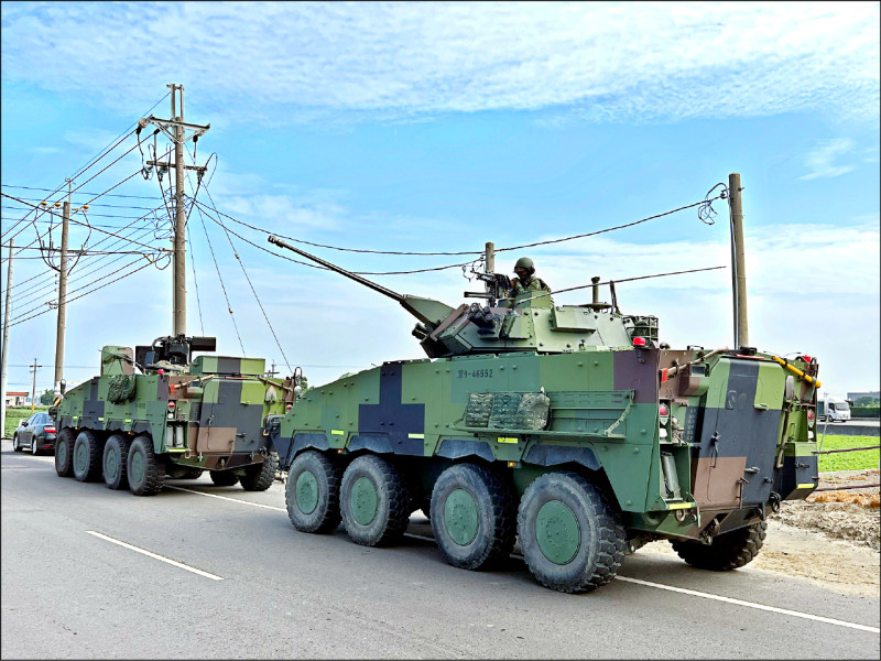 國軍陸勝1號操演 展現強大戰力