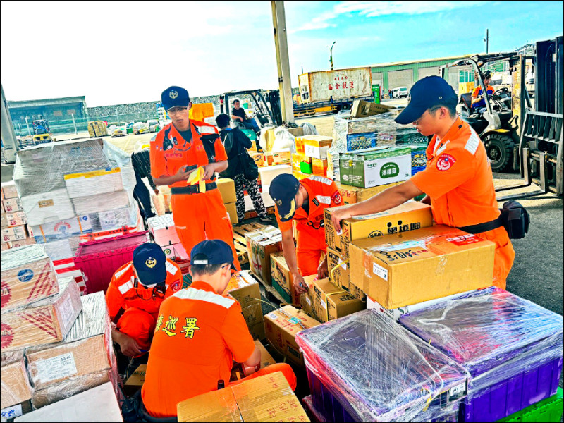 返台船舶 海巡署開艙查驗