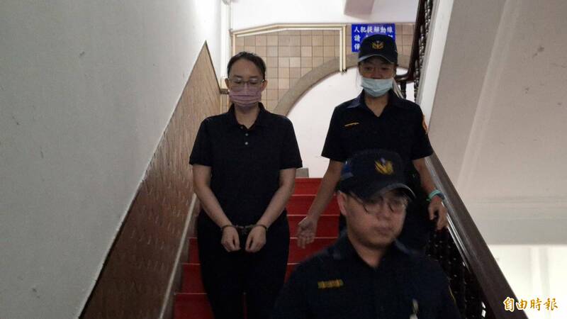 獨家》徐巧芯大姑劉向婕與夫杜秉澄涉助詐團洗錢  2人延長羈押禁見2月