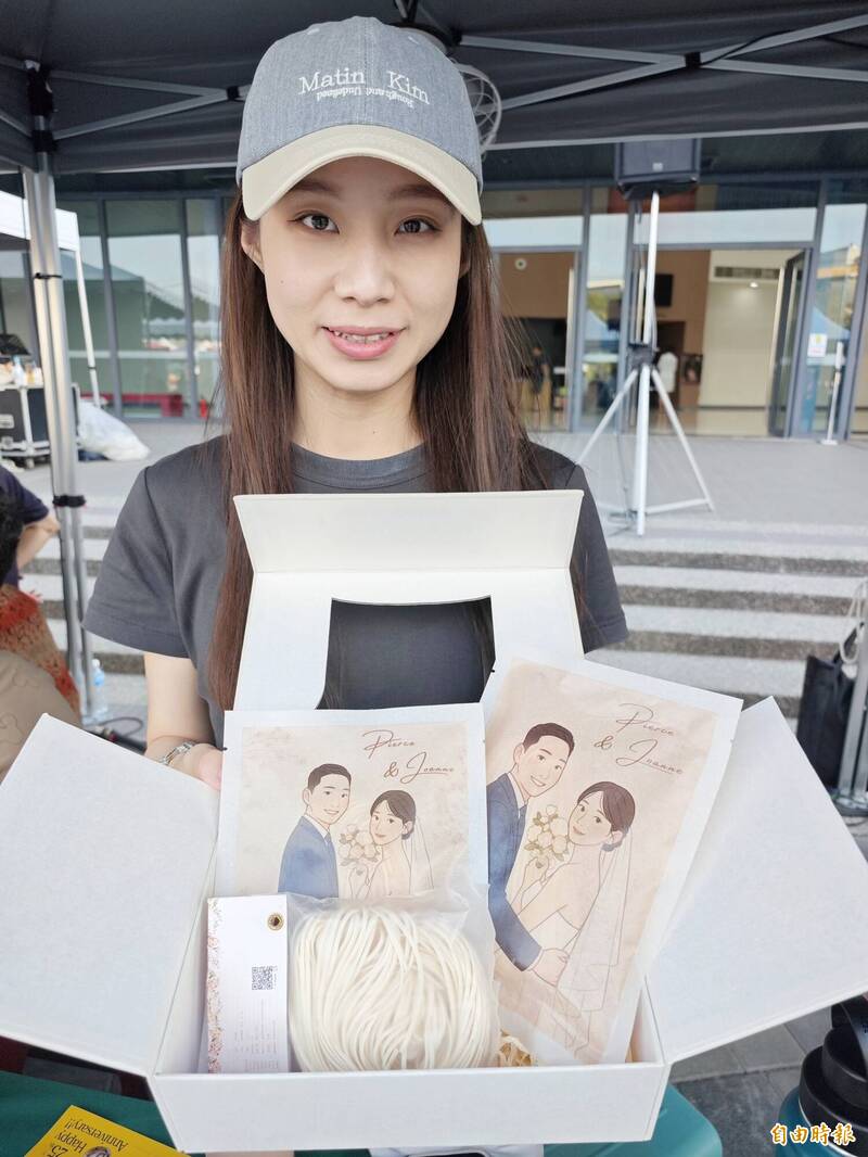 關廟麵精緻客製化 變身婚禮小物