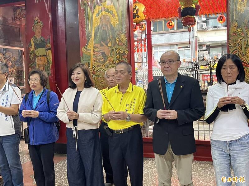 台北指南宮主委今訪基隆七堵慶濟宮 邱佩琳盼深化2市宗教交流