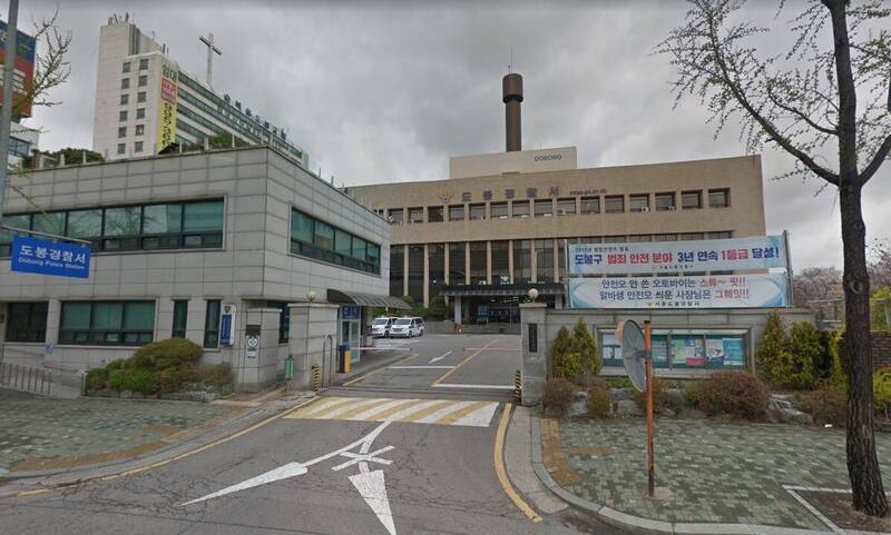 扯！女兒沒寫回家作業 狠父要她「類深蹲」3000次