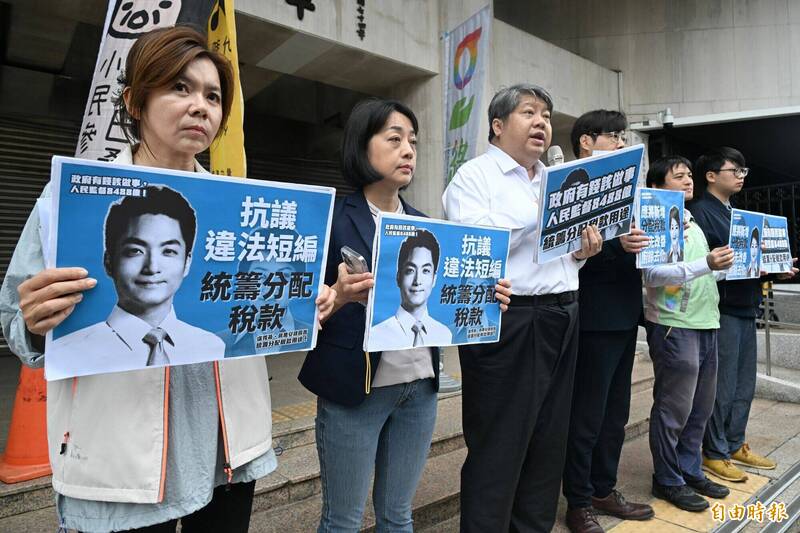 4小黨齊批蔣萬安違法短編統籌分配款 籲盧秀燕勿逃避廚餘處理職責