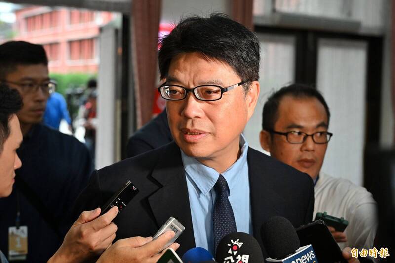 50國人被註銷台灣戶籍 邱垂正籲遵守「兩岸條例」