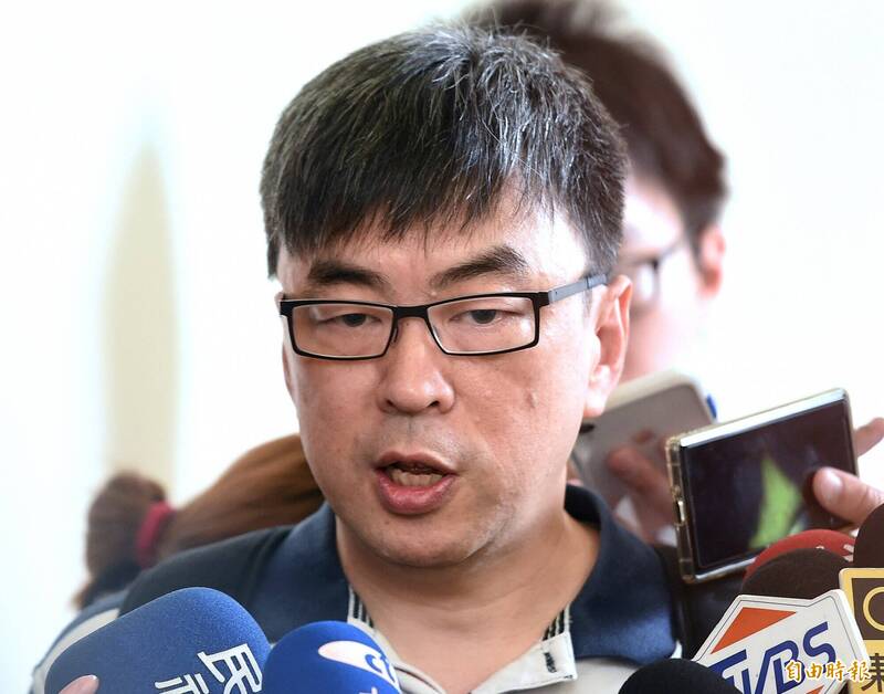 段宜康評鄭麗文：政治逼人暴露真面目