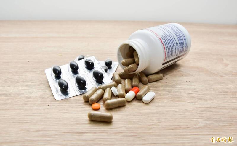 黃明志涉毒！呂捷憶起15年前「嗑藥女學生」 一句話讓他感觸不已