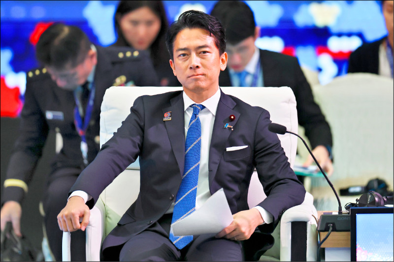 日本防相外相 挺台海和平