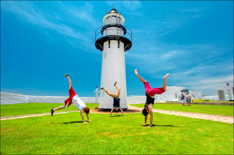 漁翁島燈塔 150年前她阿祖設計的