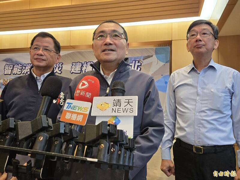 停砍公教年金草案今排審 侯友宜：盼財政永續、世代共融