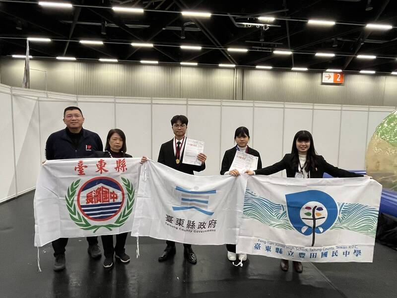 台東2所國中在紐倫堡國際發明展獲得好成績。（縣府提供）